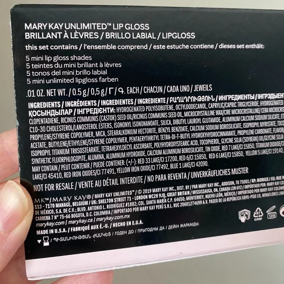NIB NWT Mary Kay Unlimited Mini Lip Gloss 5 Shades Pink Red Neutral Sparkle - Picture 5 of 7